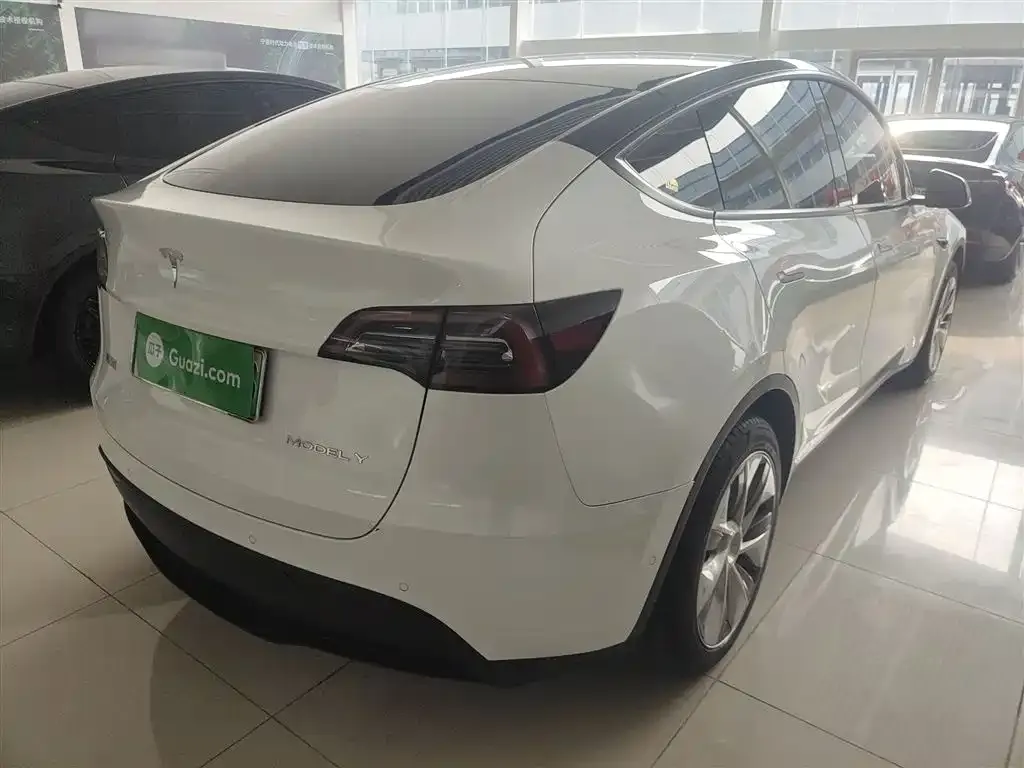 Tesla Model Y 2022 из CN, фото 7