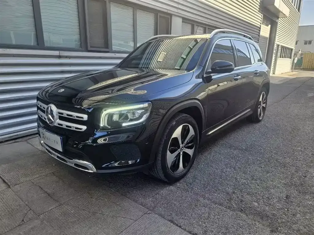 Mercedes-Benz GLB 2023 из CN, фото 1