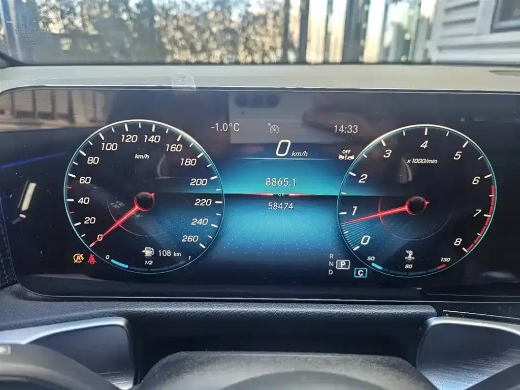 Mercedes-Benz GLB 2023 из CN, фото 7