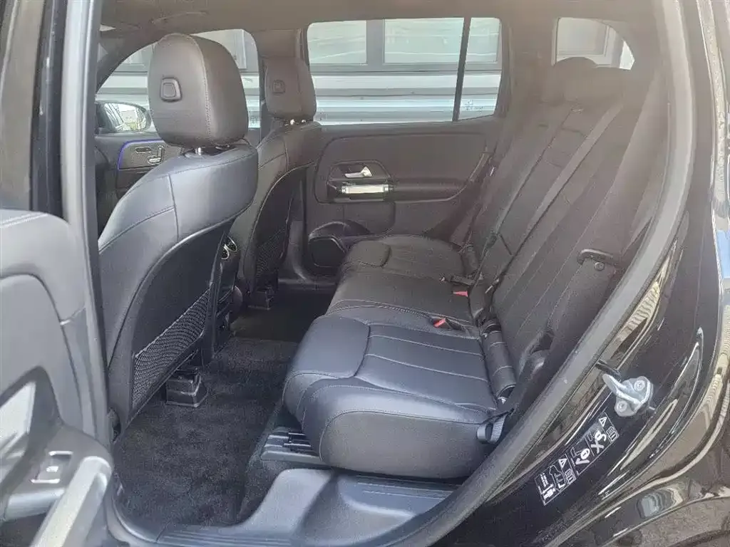 Mercedes-Benz GLB 2023 из CN, фото 3