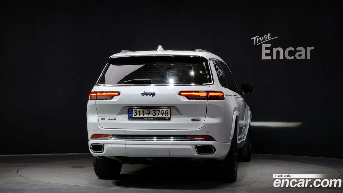 Jeep Cherokee — фото 5