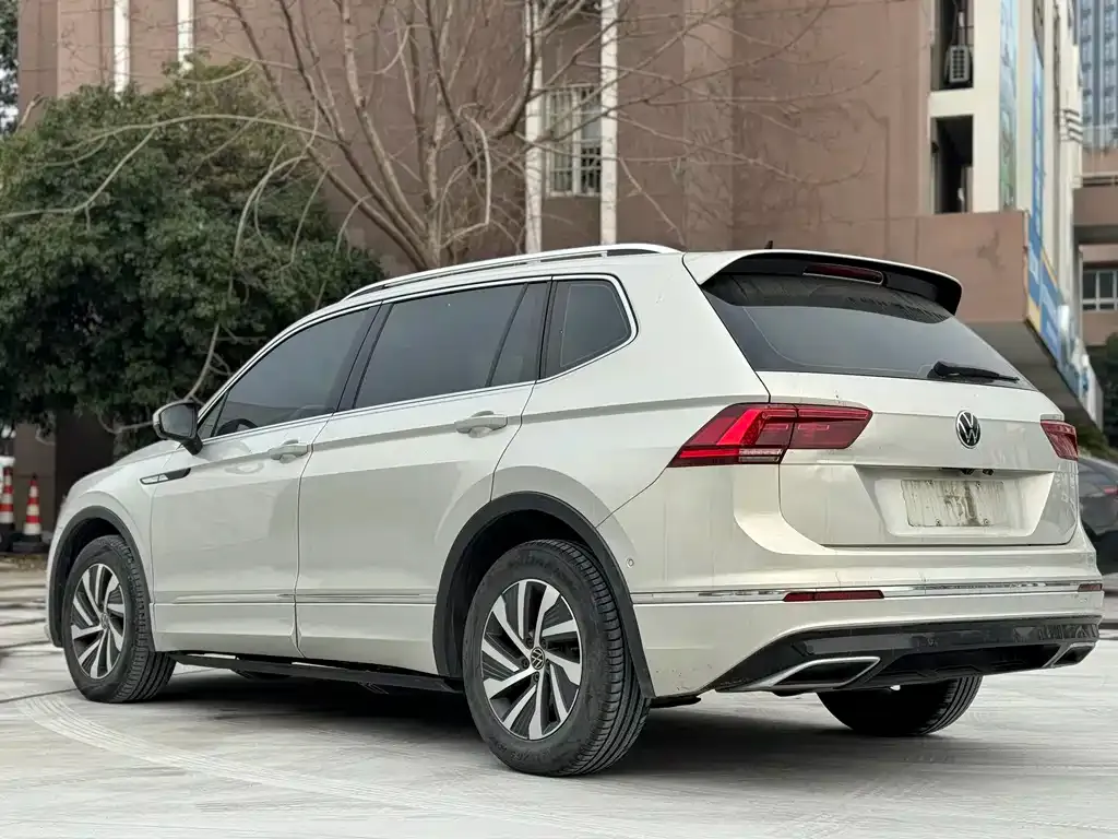 Volkswagen Tiguan L New Energy 2021 из CN, фото 5