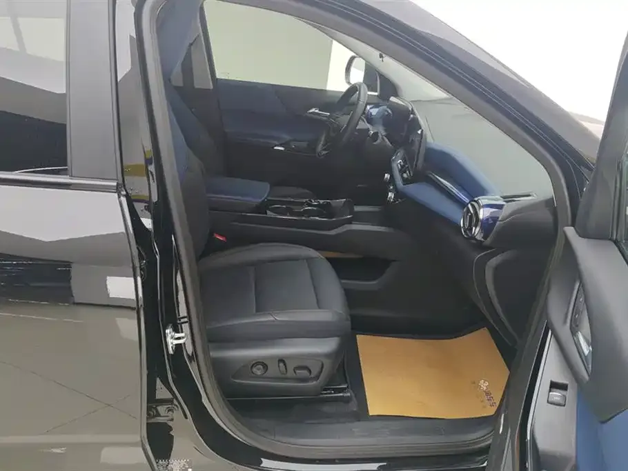 Chevrolet Plus 2024 из CN, фото 2