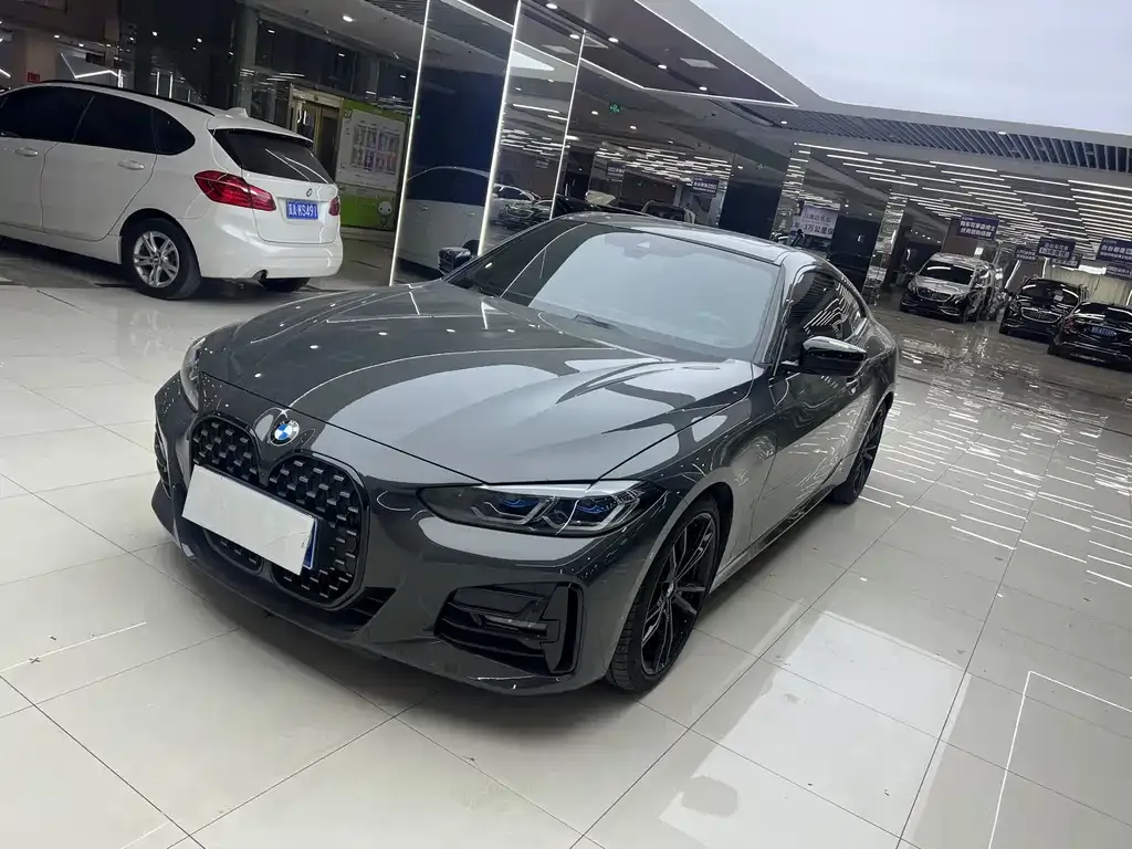 BMW 4 Series 2023 из CN, фото 1