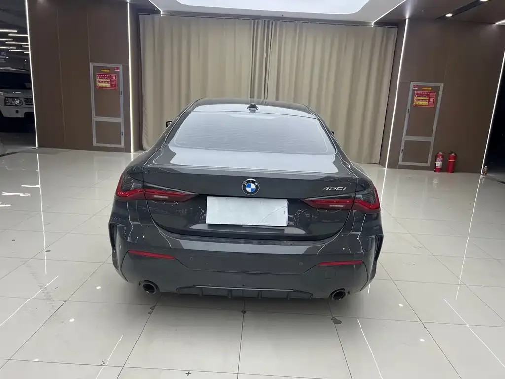 BMW 4 Series 2023 из CN, фото 2