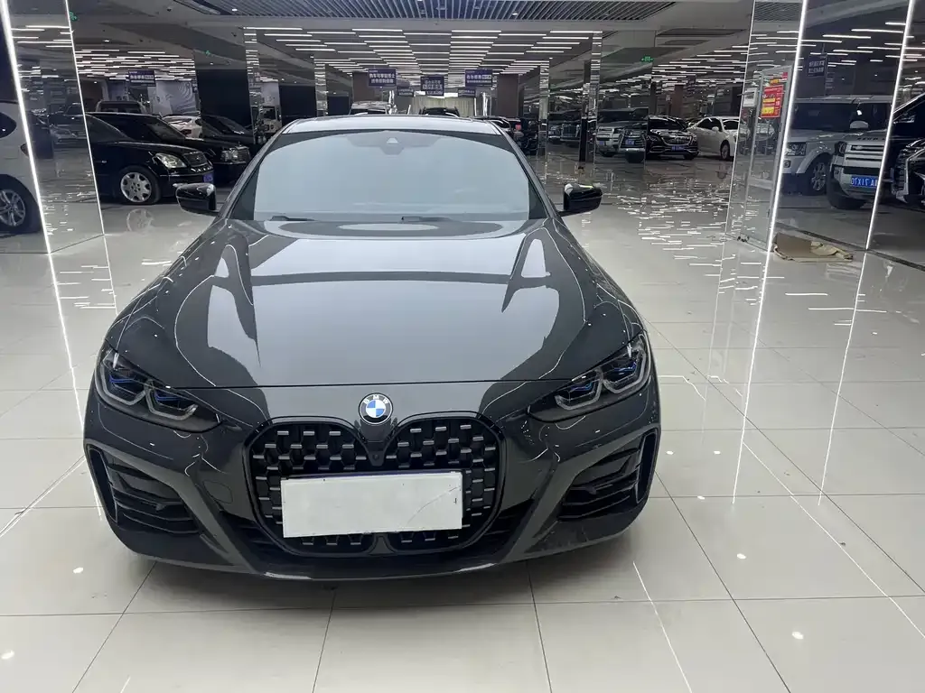 BMW 4 Series 2023 из CN, фото 10