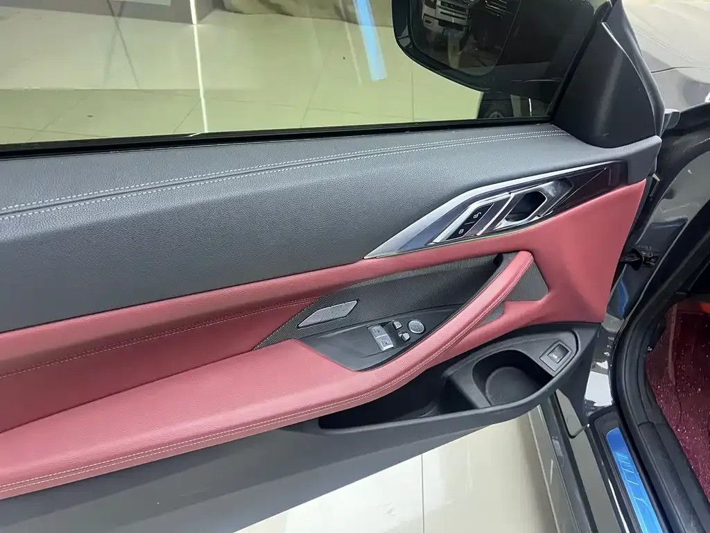 BMW 4 Series 2023 из CN, фото 8
