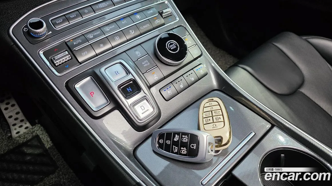 Hyundai Santafe — фото 9