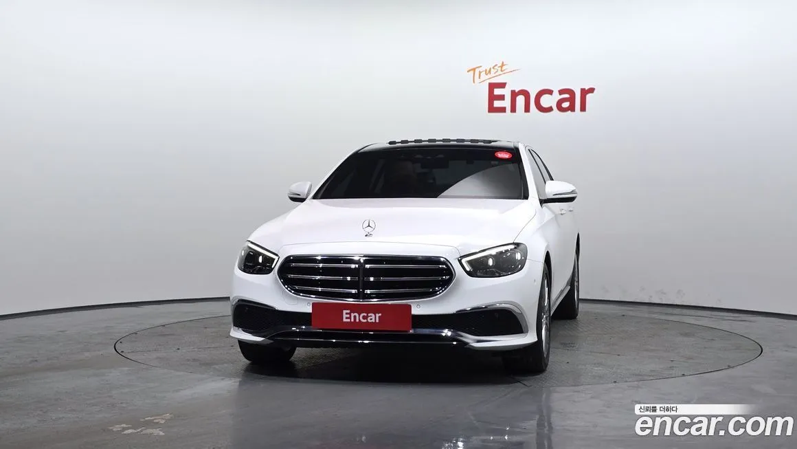 Mercedes-Benz E-Class 2021 из KR, фото 2
