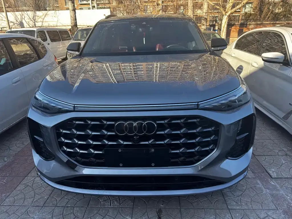 Audi Q6 2023 из CN, фото 10