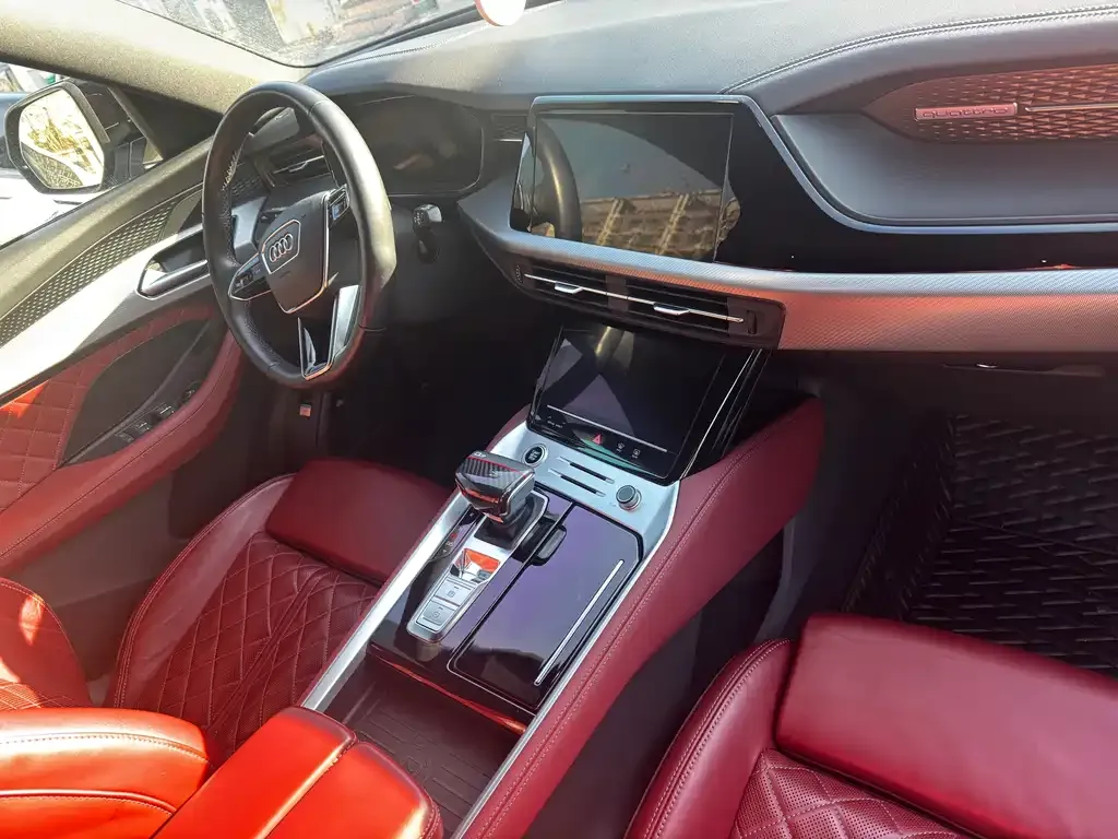 Audi Q6 2023 из CN, фото 9