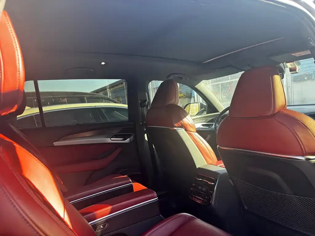 Audi Q6 2023 из CN, фото 7