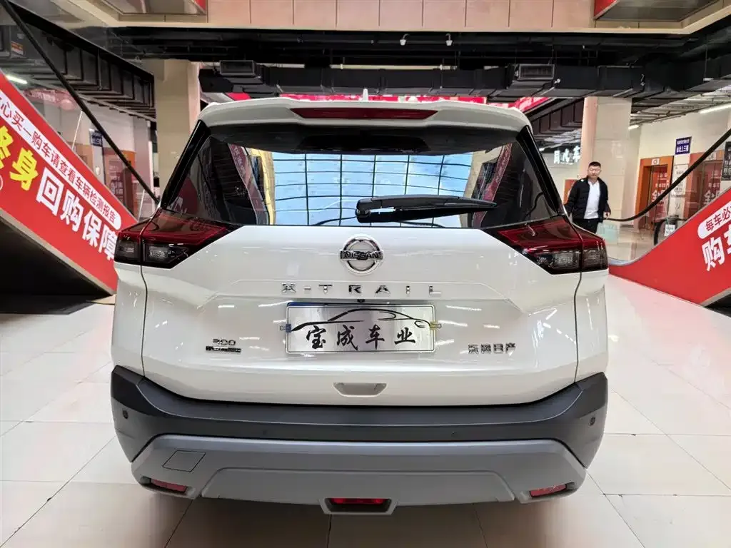 Nissan X-Trail 2022 из CN, фото 2