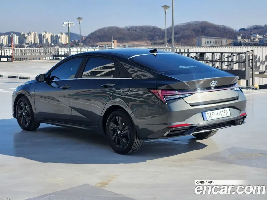 Hyundai AVANTE — фото 8