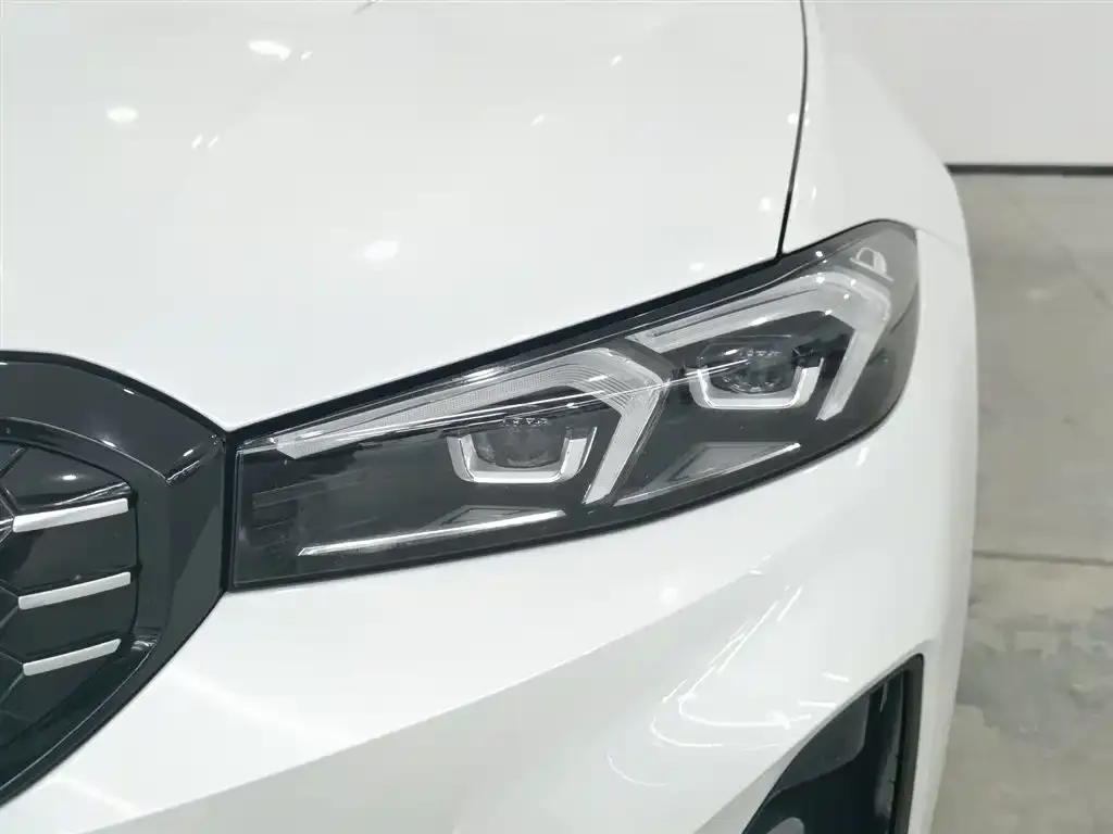 BMW i3 — фото 9
