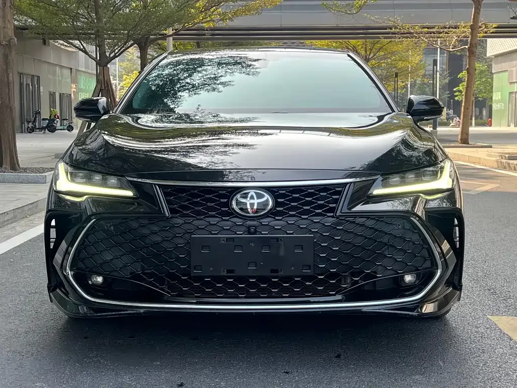 Toyota Avalon 2022 из CN, фото 6