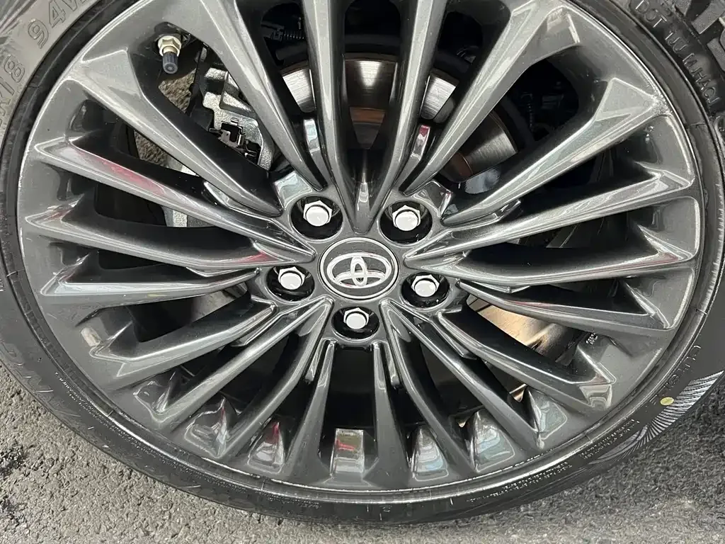 Toyota Avalon 2022 из CN, фото 9