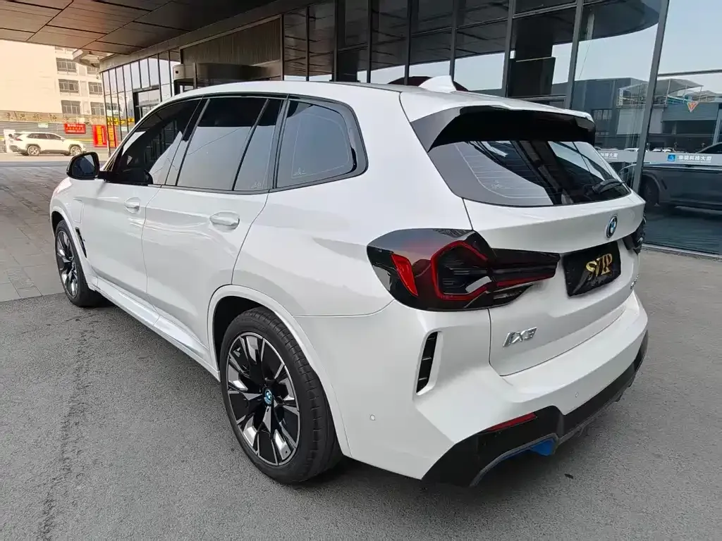 BMW iX3 2022 из CN, фото 9