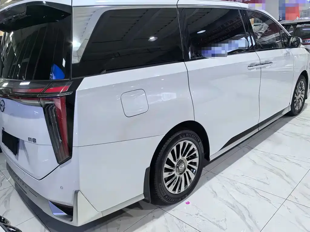 GAC Motor Trumpchi M8 — фото 3