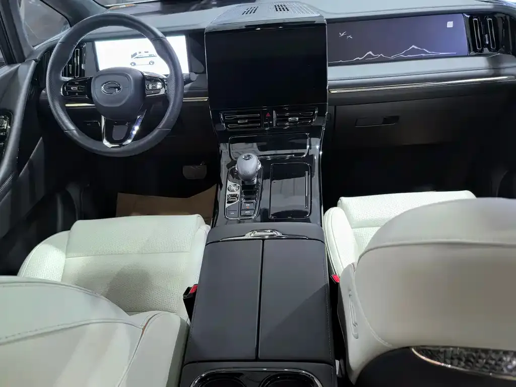 GAC Motor Trumpchi M8 — фото 9