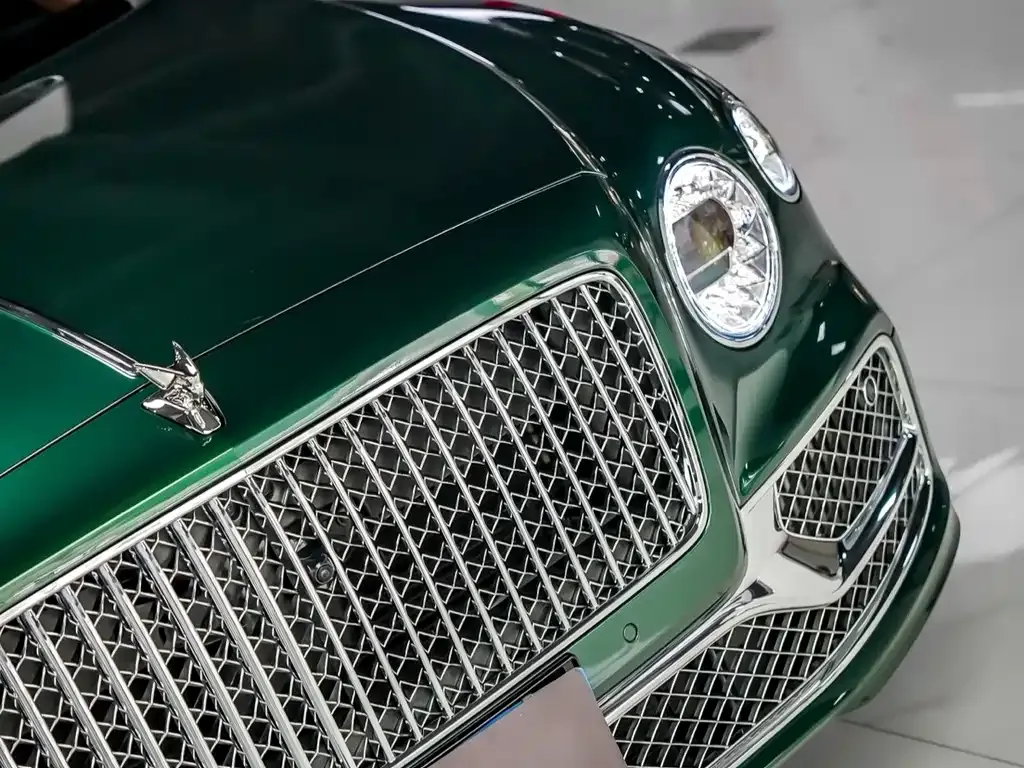 Bentley Flying Spur 2022 из CN, фото 9