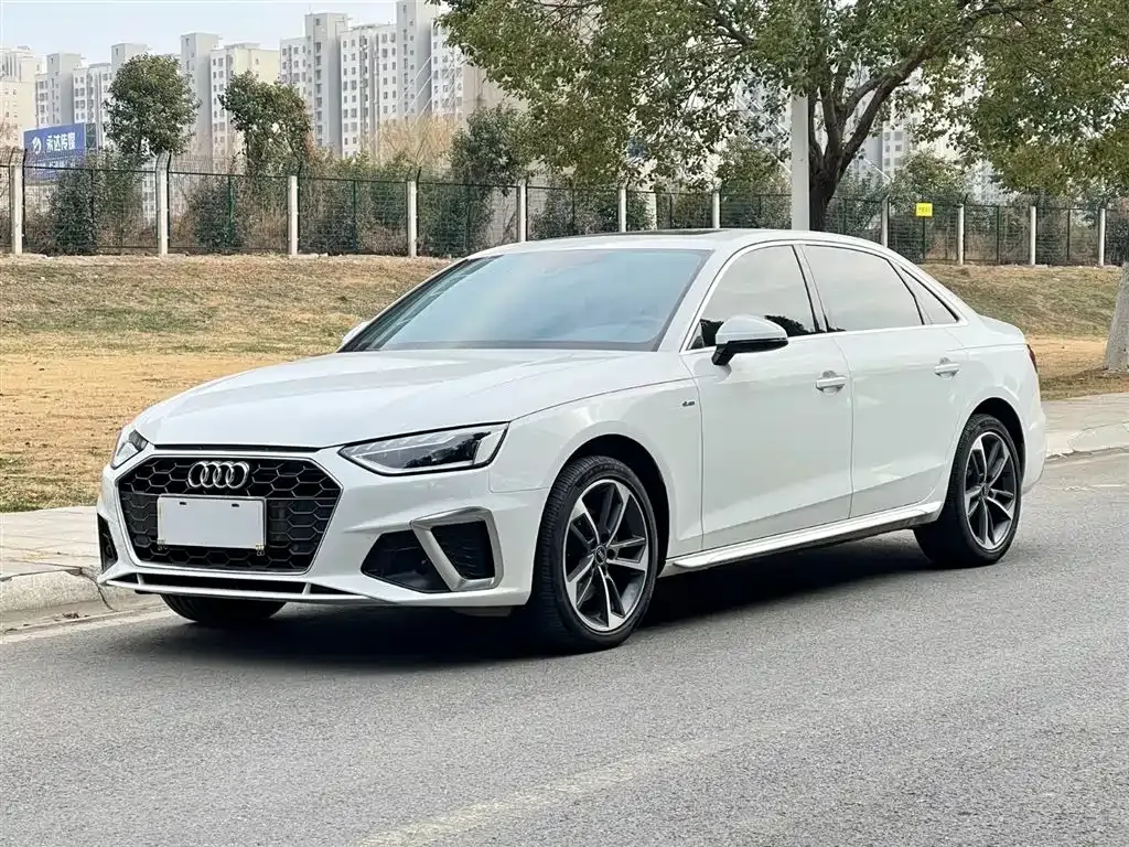 Audi A4L 2024 из CN, фото 10