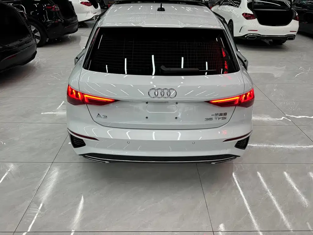 Audi A3 2024 из CN, фото 9