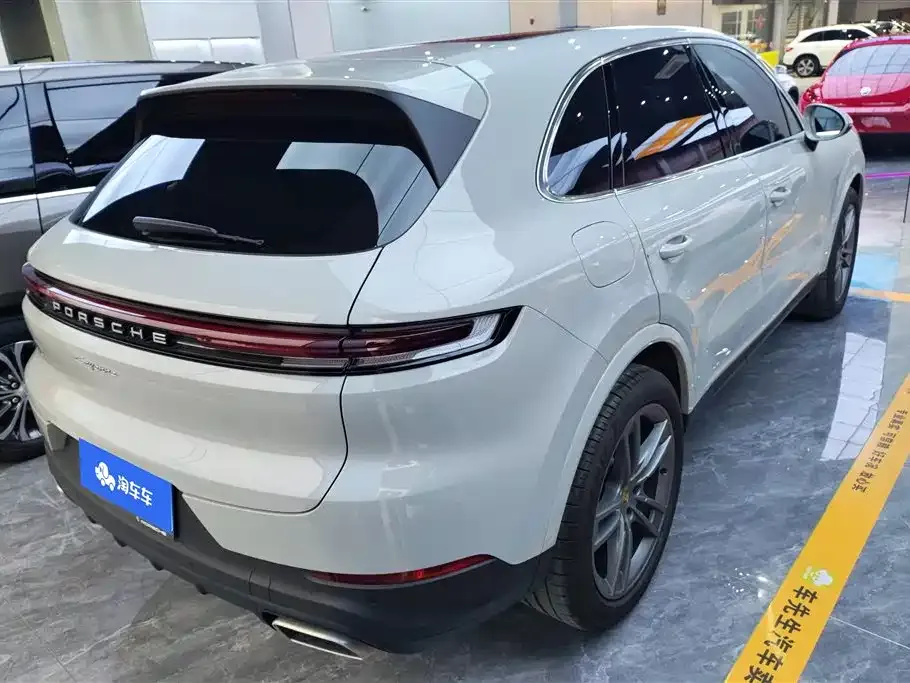 Porsche Cayenne 2024 из CN, фото 6