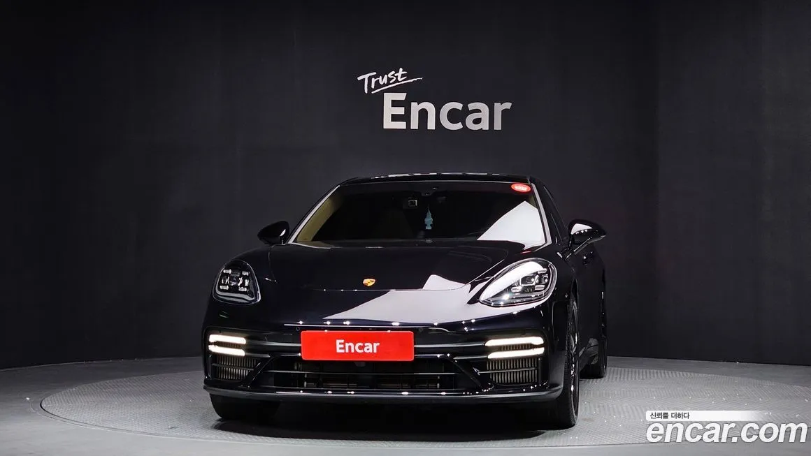 Porsche Panamera 2023 из KR, фото 2