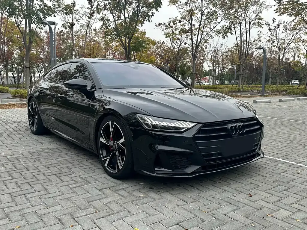 Audi A7 2022 из CN, фото 9