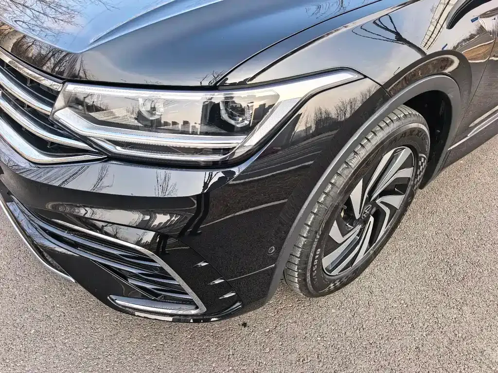 Volkswagen Tiguan L 2024 из CN, фото 5