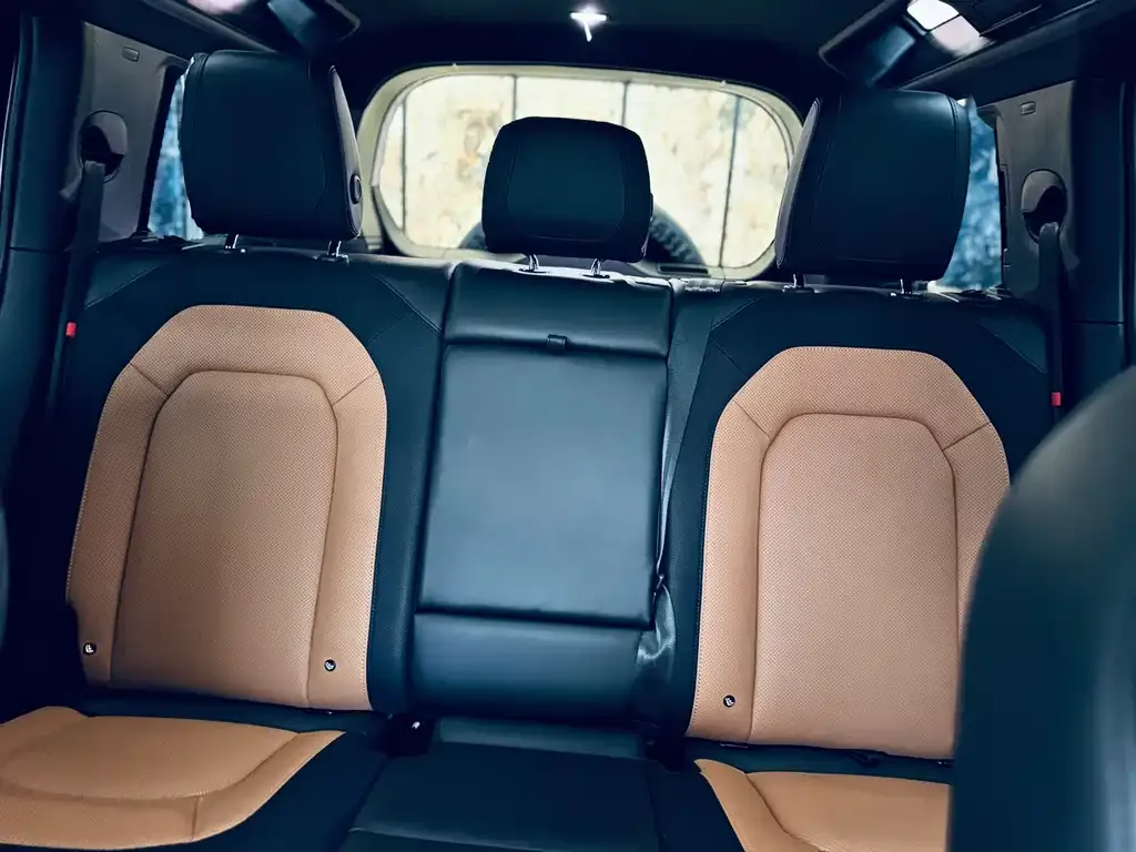 Land Rover Defender 2024 из CN, фото 7