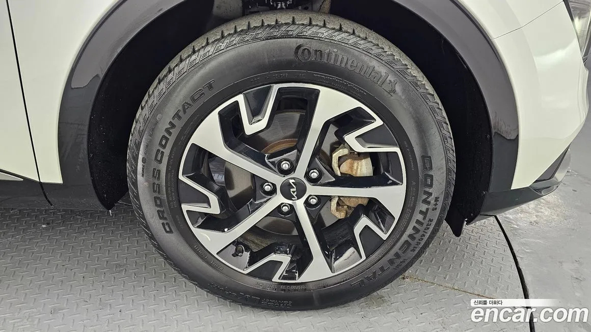 Kia Sportage — фото 5