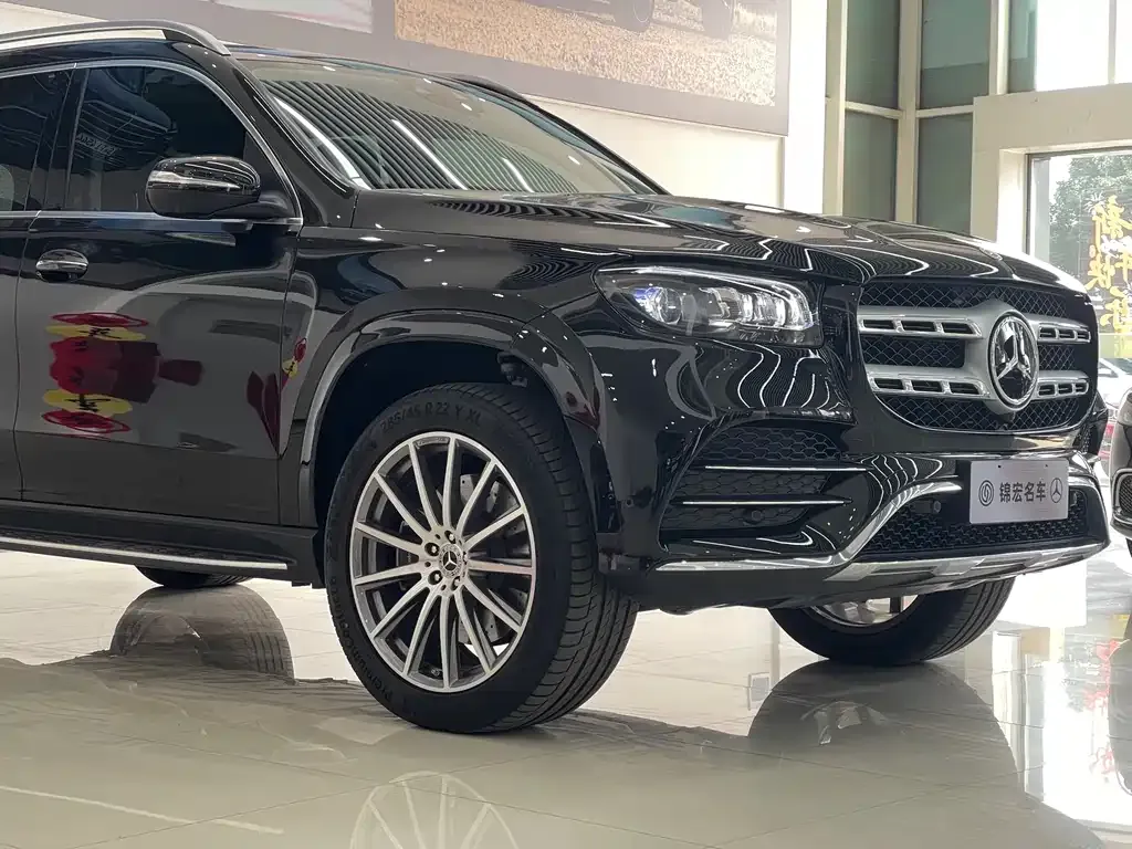Mercedes-Benz GLS — фото 10