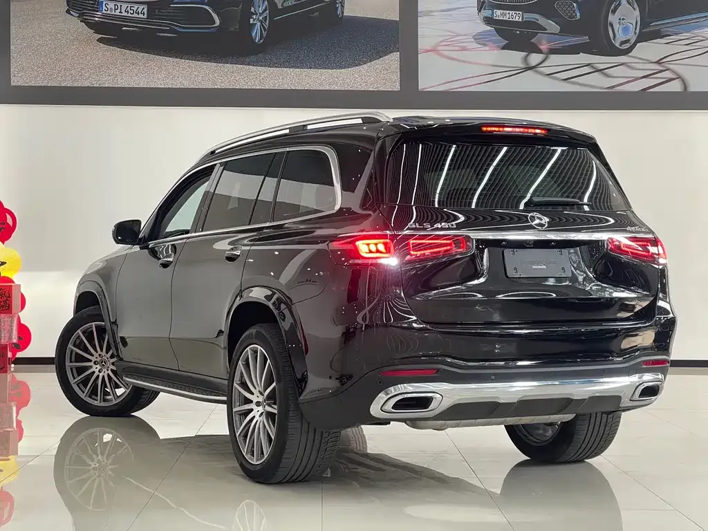 Mercedes-Benz GLS — фото 9