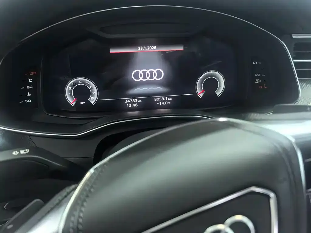 Audi A6L 2022 из CN, фото 6