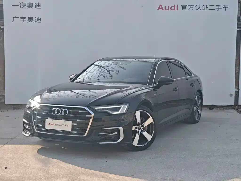 Audi A6L — фото 1