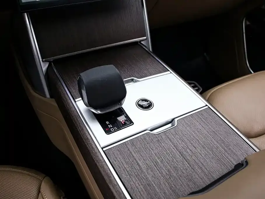 Land Rover Range Rover — фото 10