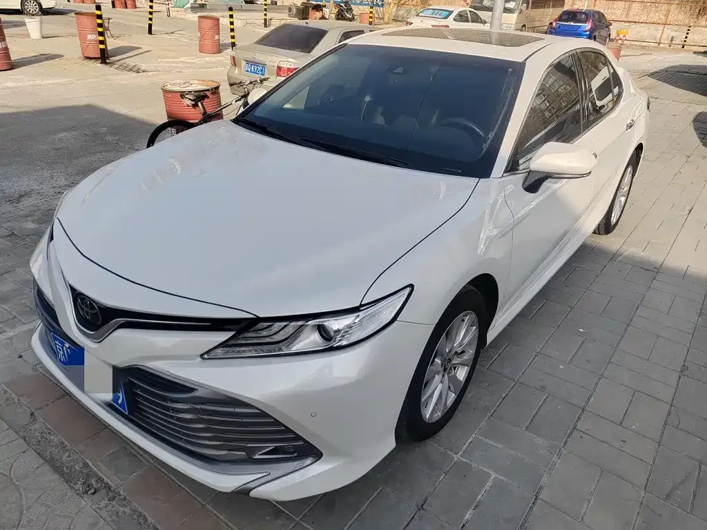 Toyota Camry 2021 из CN, фото 1