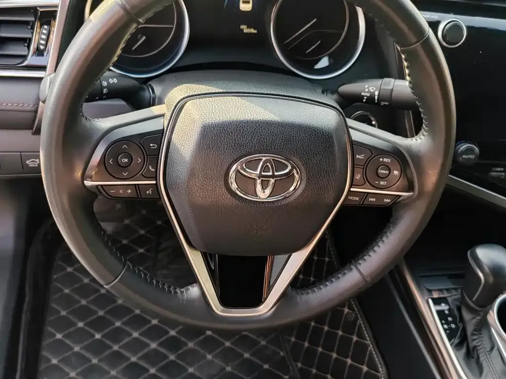 Toyota Camry 2021 из CN, фото 8