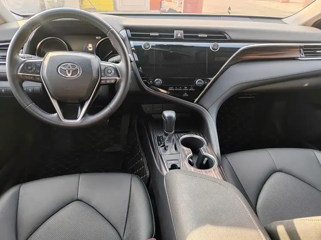 Toyota Camry 2021 из CN, фото 6