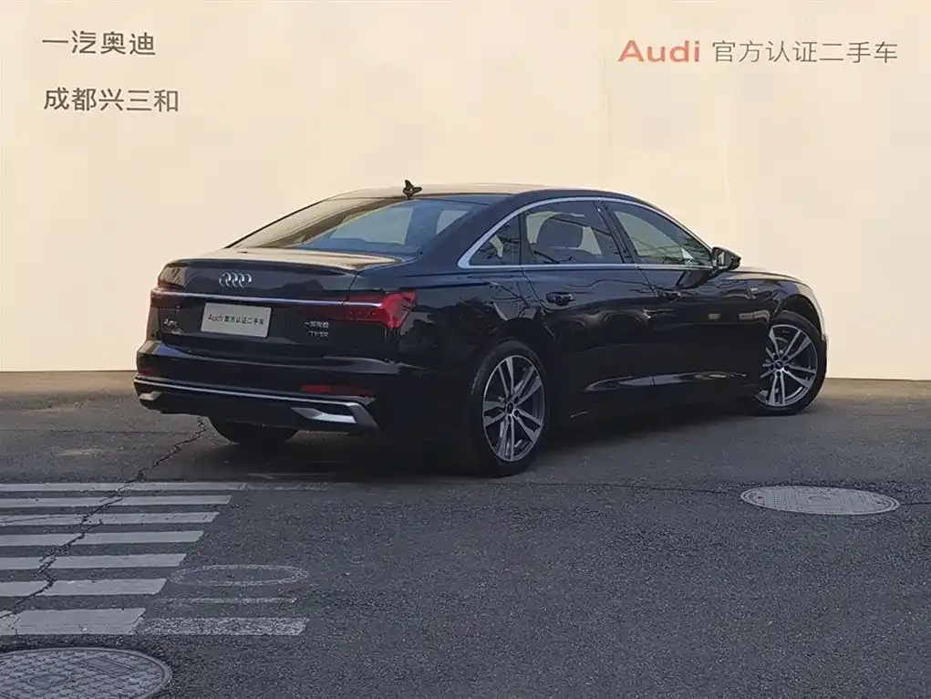 Audi A6L 2025 из CN, фото 8