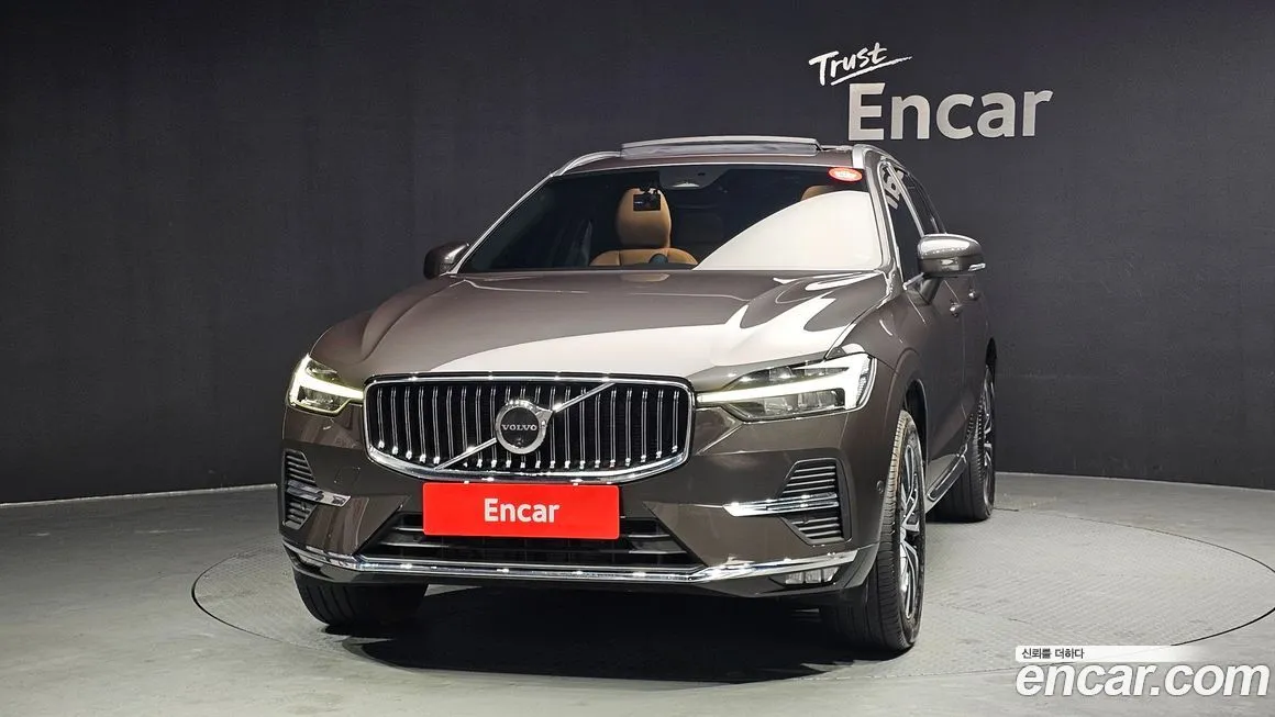 Volvo XC60 — фото 4