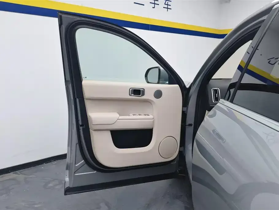 Li Auto L7 2023 из CN, фото 2