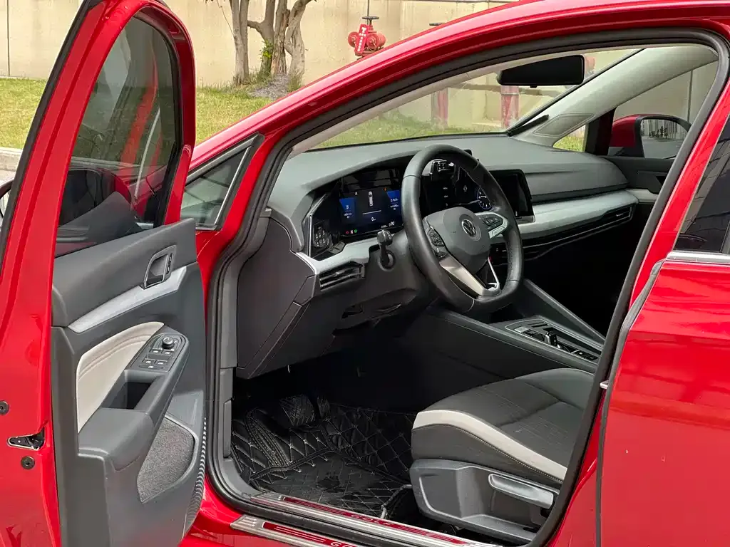 Volkswagen Golf 2021 из CN, фото 9