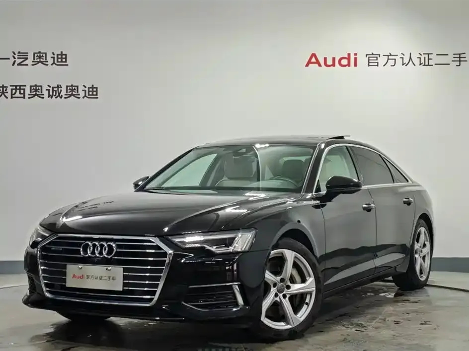 Audi A6L — фото 1