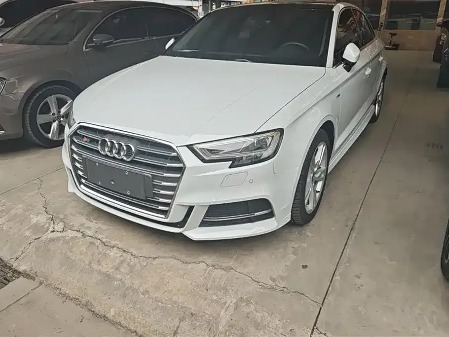 Audi A3 2021 из CN, фото 1