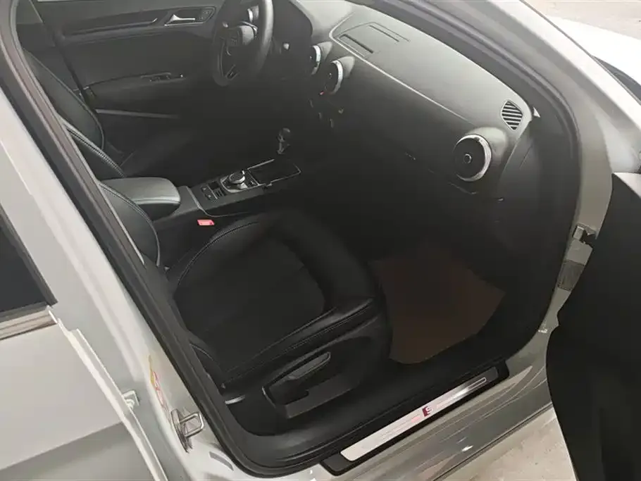 Audi A3 2021 из CN, фото 2