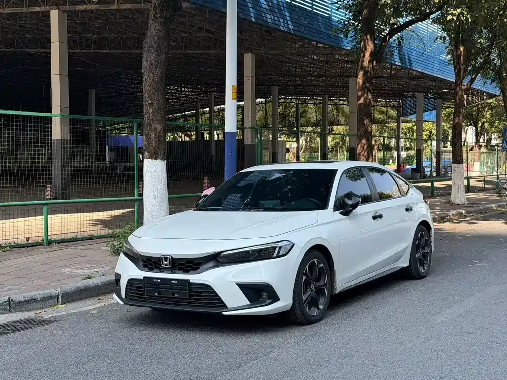Honda Civic 2023 из CN, фото 1