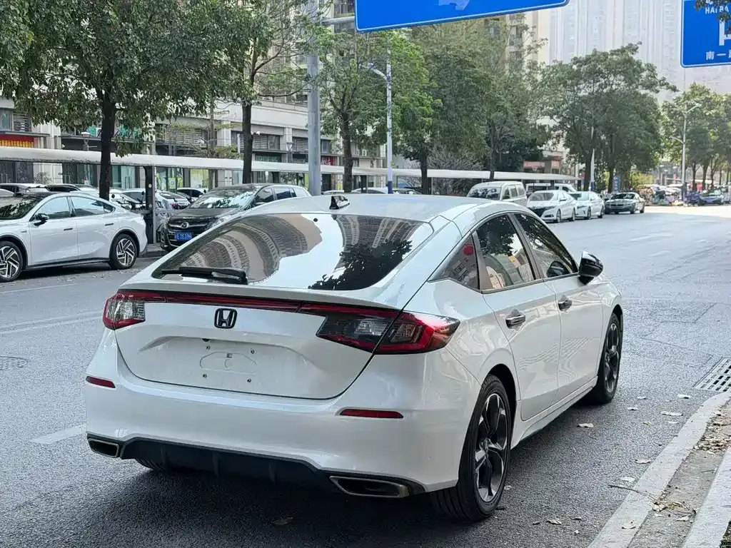 Honda Civic 2023 из CN, фото 6
